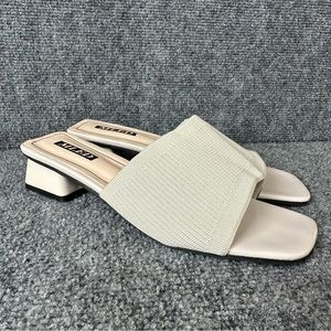 Square toe Y2K mules size 7 elasticized vamp block heel 60s mod style